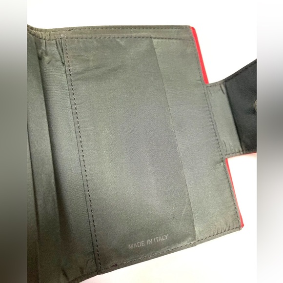 PRADA VINTAGE POCONO NYLON SPORT WALLET - Picture 12 of 15